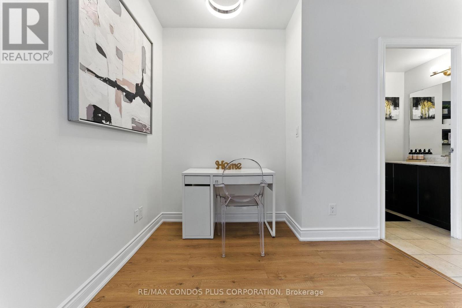 16 Brookers Lane S, Toronto, Ontario  M8V 0A5 - Photo 14 - W12477124