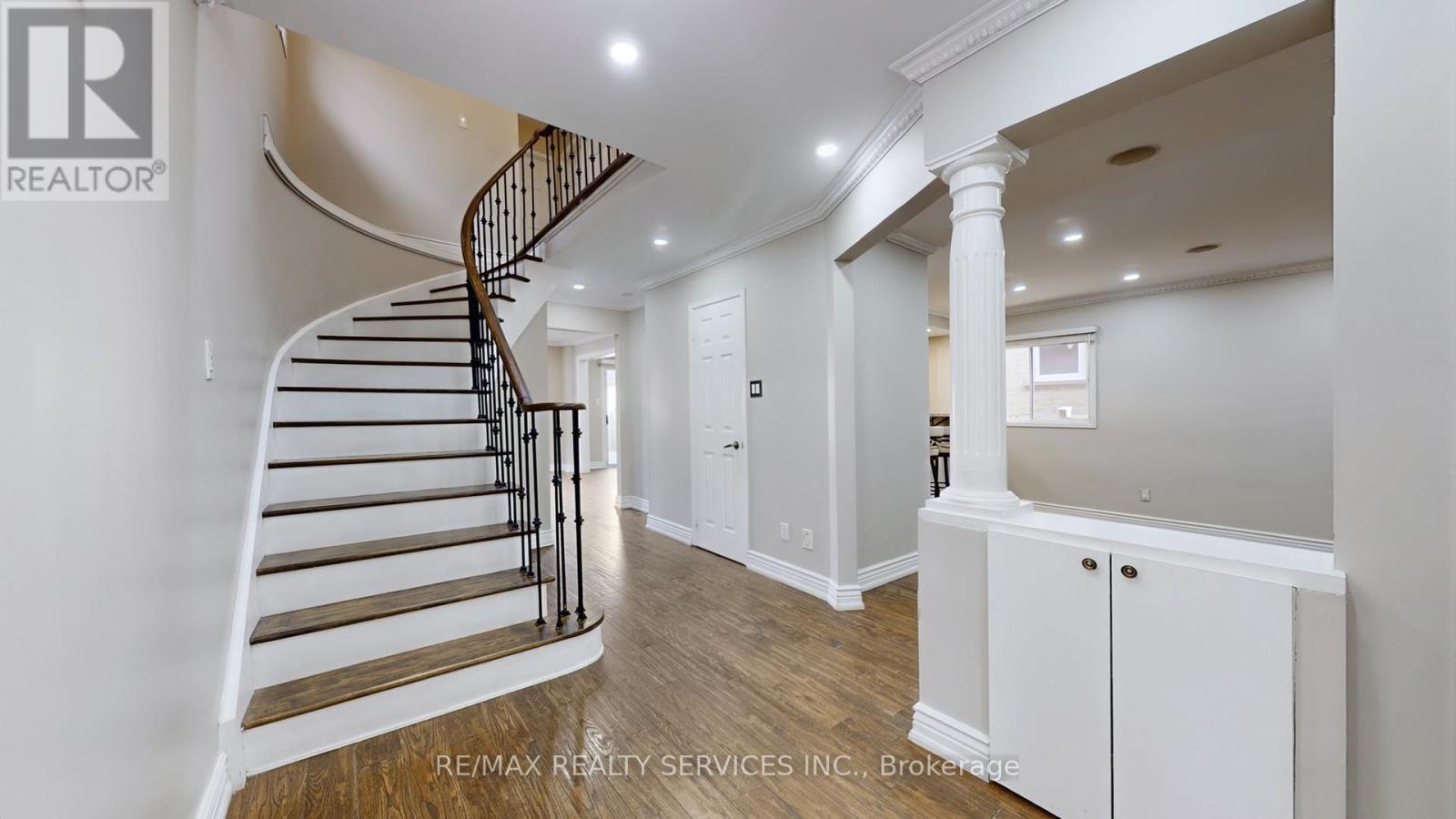 5231 Astwell Avenue, Mississauga, Ontario  L5R 3H8 - Photo 17 - W12477125