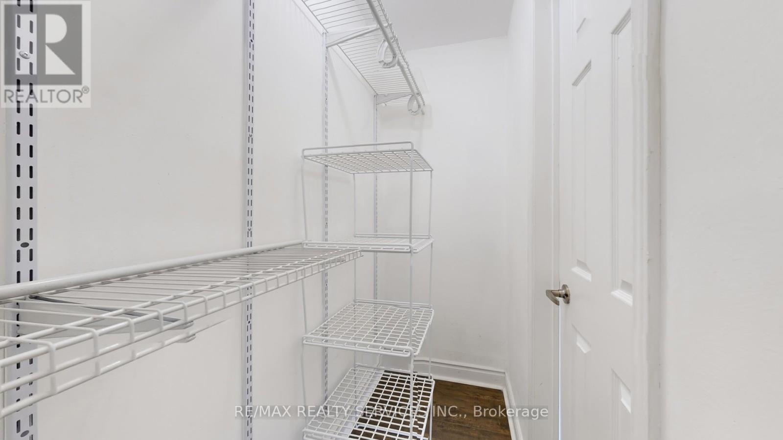 5231 Astwell Avenue, Mississauga, Ontario  L5R 3H8 - Photo 21 - W12477125