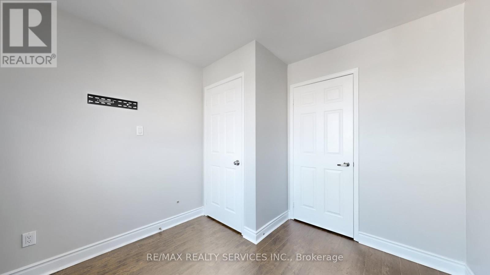 5231 Astwell Avenue, Mississauga, Ontario  L5R 3H8 - Photo 25 - W12477125