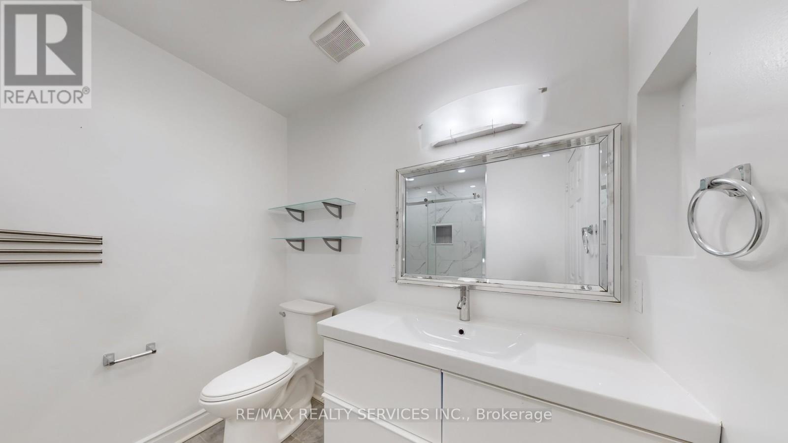 5231 Astwell Avenue, Mississauga, Ontario  L5R 3H8 - Photo 26 - W12477125