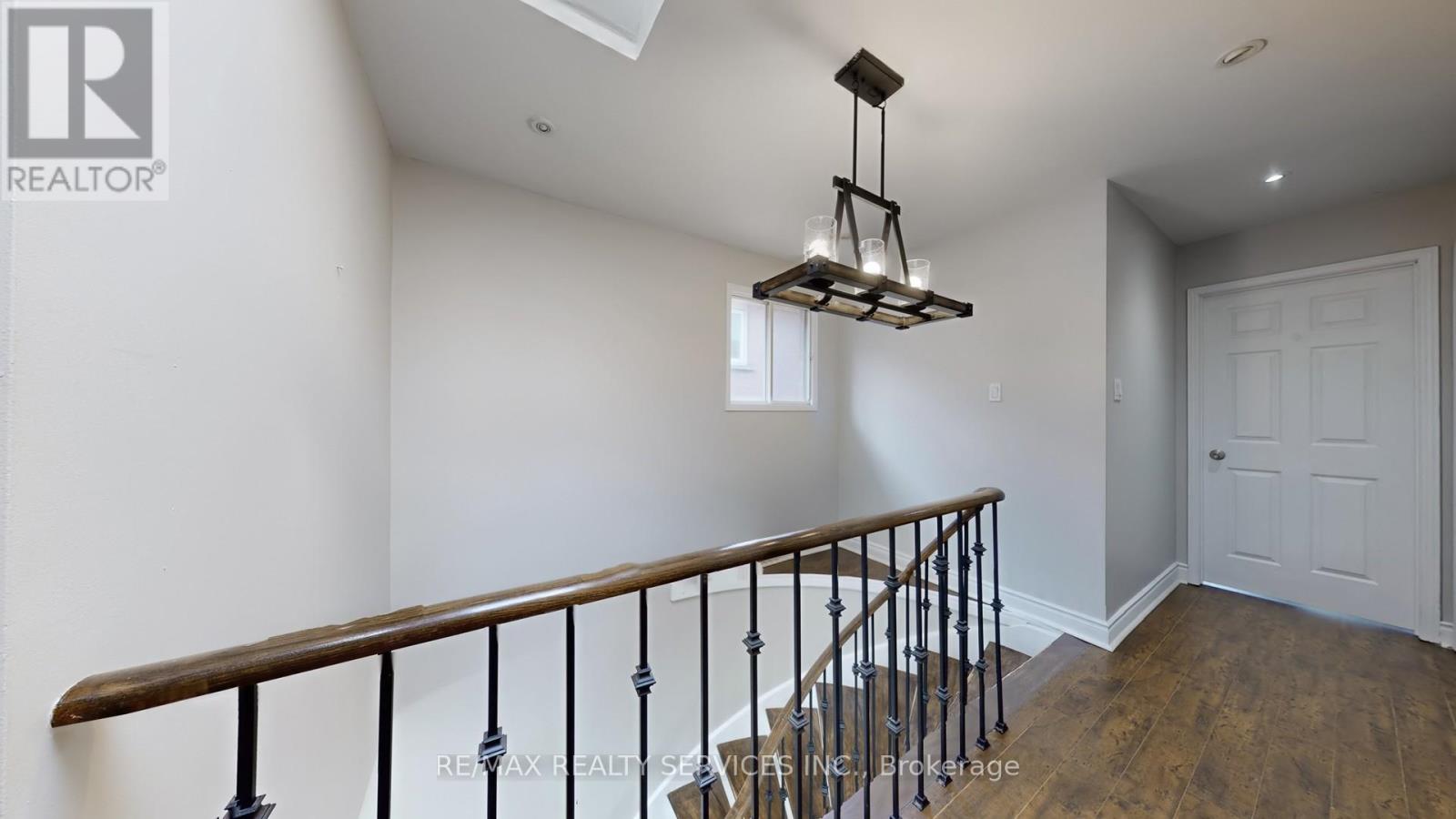 5231 Astwell Avenue, Mississauga, Ontario  L5R 3H8 - Photo 28 - W12477125