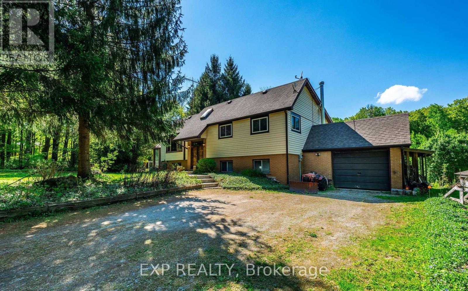1215 Derry Road, Milton, Ontario  L0P 1B0 - Photo 2 - W12477128