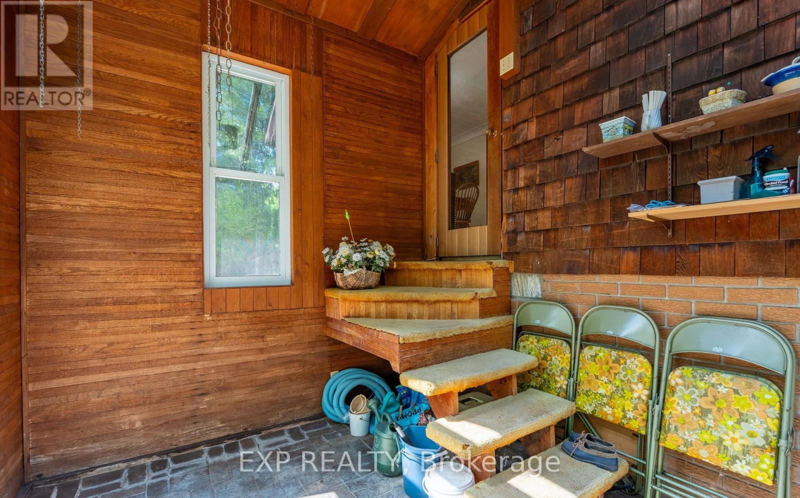 1215 Derry Road, Milton, Ontario  L0P 1B0 - Photo 31 - W12477128