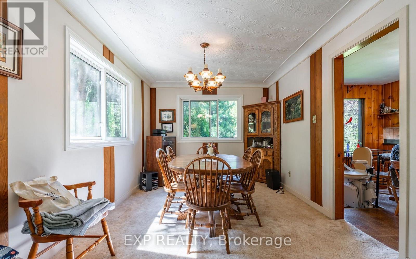 1215 Derry Road, Milton, Ontario  L0P 1B0 - Photo 8 - W12477128