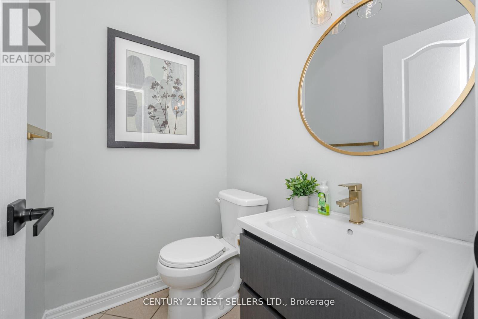 222 Andrews Trail, Milton, Ontario  L9T 6S7 - Photo 19 - W12477130