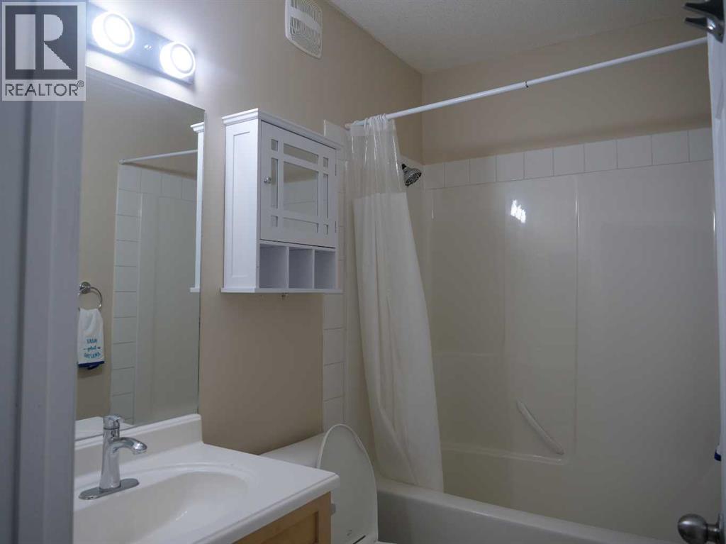 742 Carriage Lane Drive, Carstairs, Alberta  T0M 0N0 - Photo 33 - A2264849