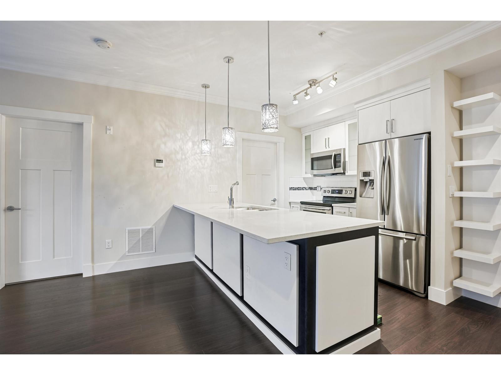 208 14885 60 Avenue, Surrey, British Columbia V3S 1R8 - Photo 3 - R3060944