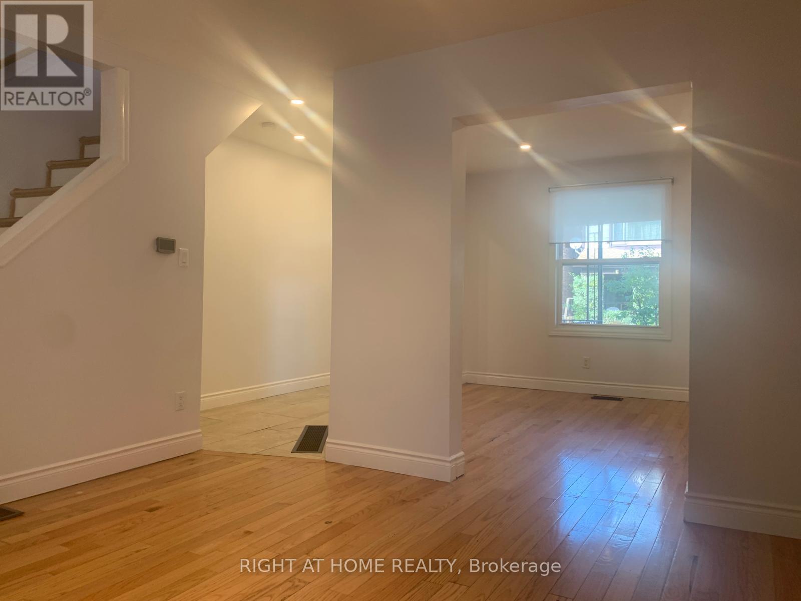 38 Beechwood Avenue, Hamilton, Ontario  L8L 2S4 - Photo 16 - X12475020