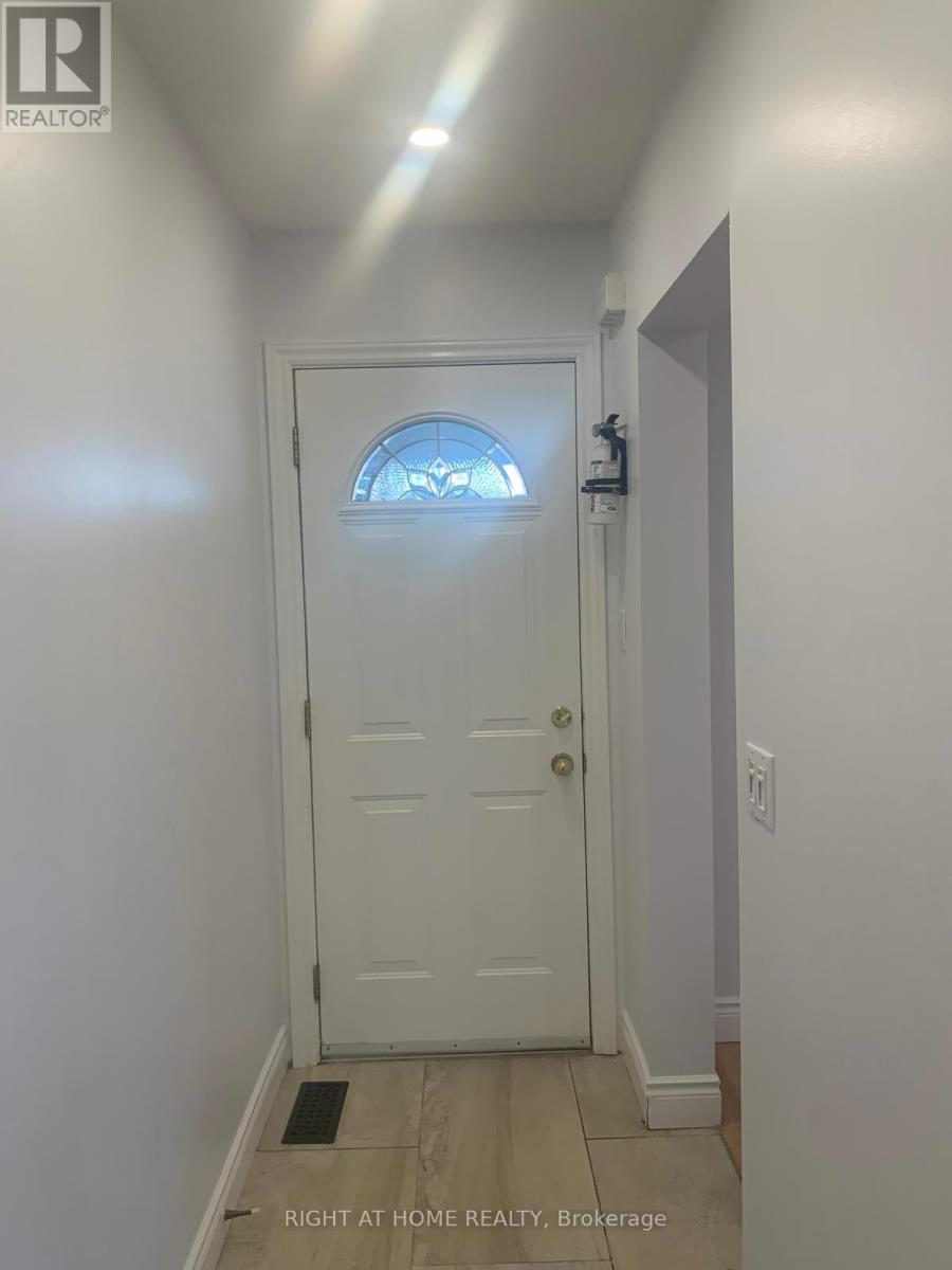 38 Beechwood Avenue, Hamilton, Ontario  L8L 2S4 - Photo 24 - X12475020