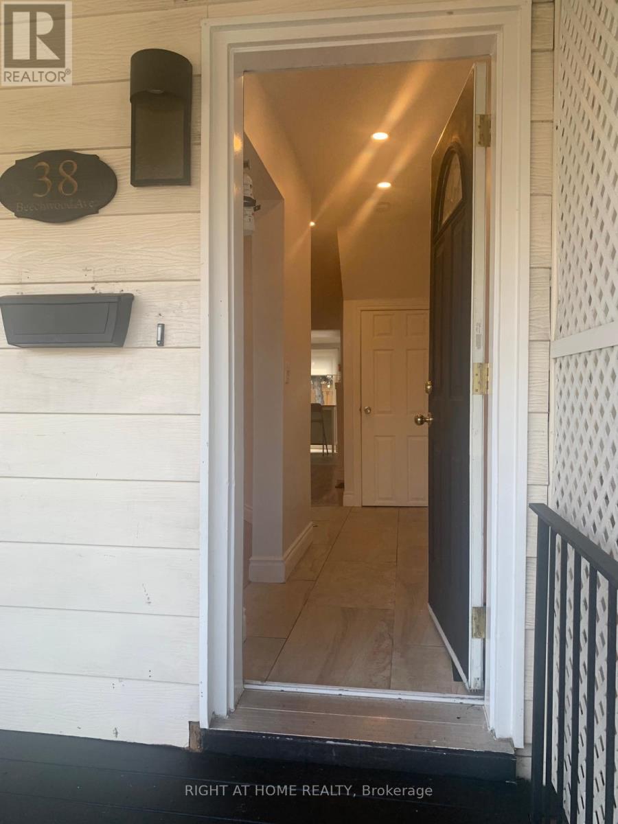38 Beechwood Avenue, Hamilton, Ontario  L8L 2S4 - Photo 15 - X12475020
