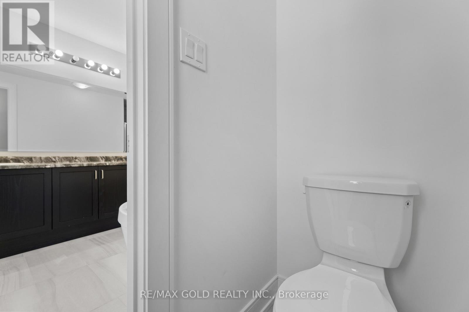 31 Stanley Leitch Drive, Erin, Ontario  N0B 1T0 - Photo 22 - X12476814