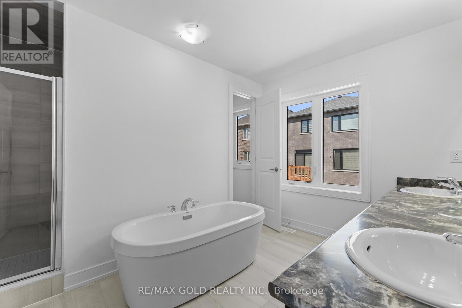 31 Stanley Leitch Drive, Erin, Ontario  N0B 1T0 - Photo 20 - X12476814