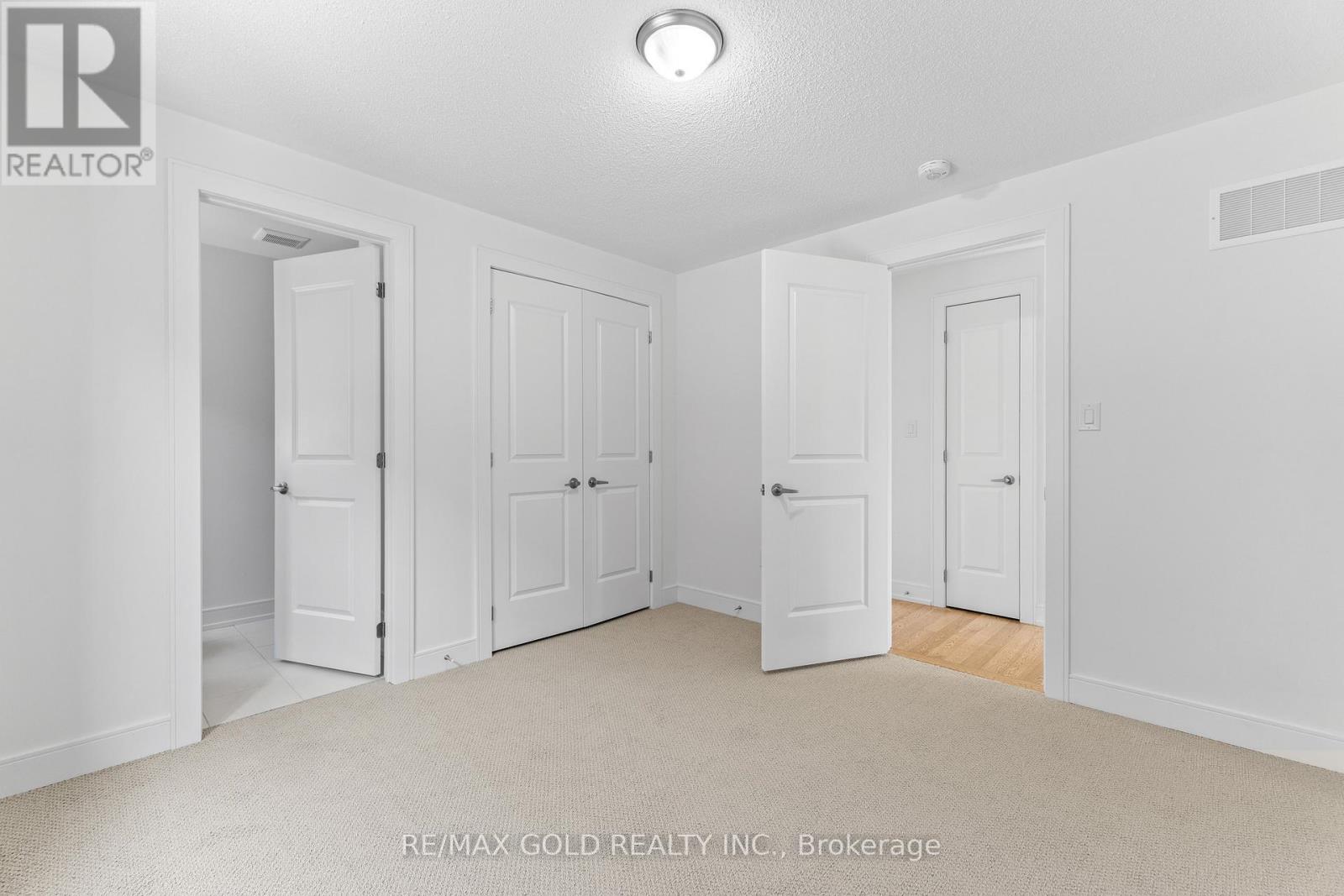 31 Stanley Leitch Drive, Erin, Ontario  N0B 1T0 - Photo 34 - X12476814