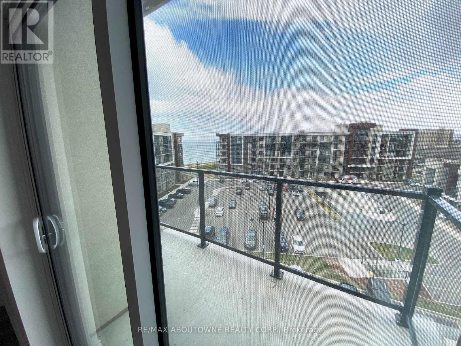 606 - 125 Shoreview Place, Hamilton, Ontario  L8E 0K3 - Photo 16 - X12477074