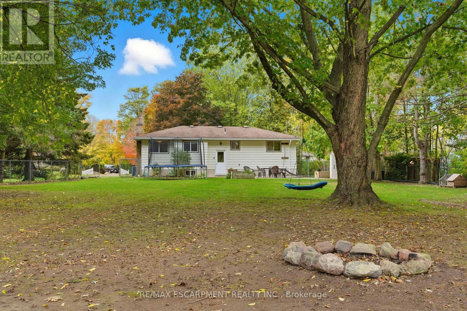 62 Oswego Park Road, Haldimand, Ontario  N1A 2W2 - Photo 36 - X12477118