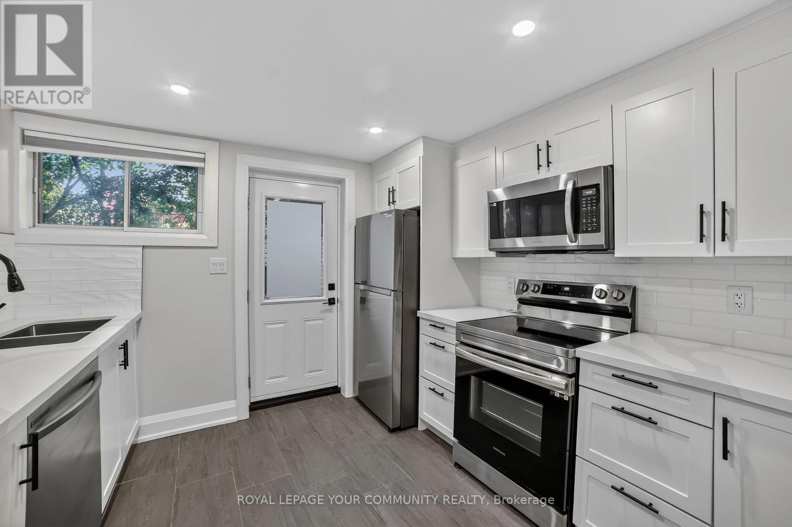 97 Garfield Avenue S, Hamilton, Ontario  L8M 2S3 - Photo 11 - X12477126