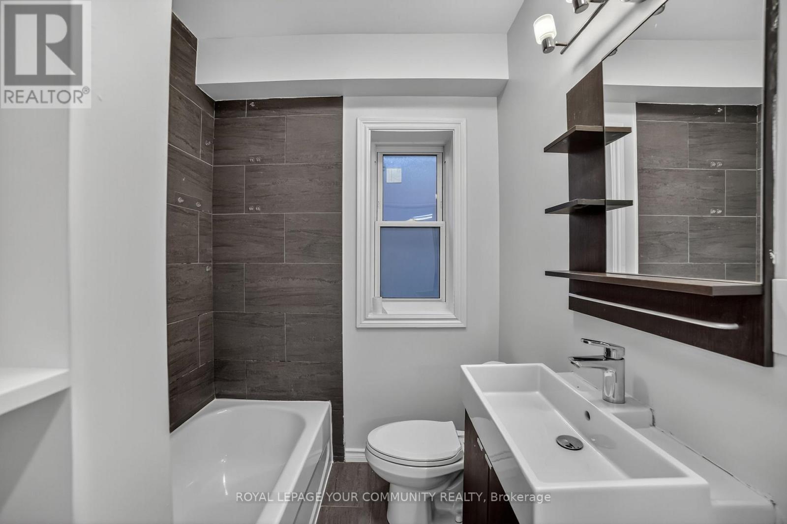 97 Garfield Avenue S, Hamilton, Ontario  L8M 2S3 - Photo 22 - X12477126
