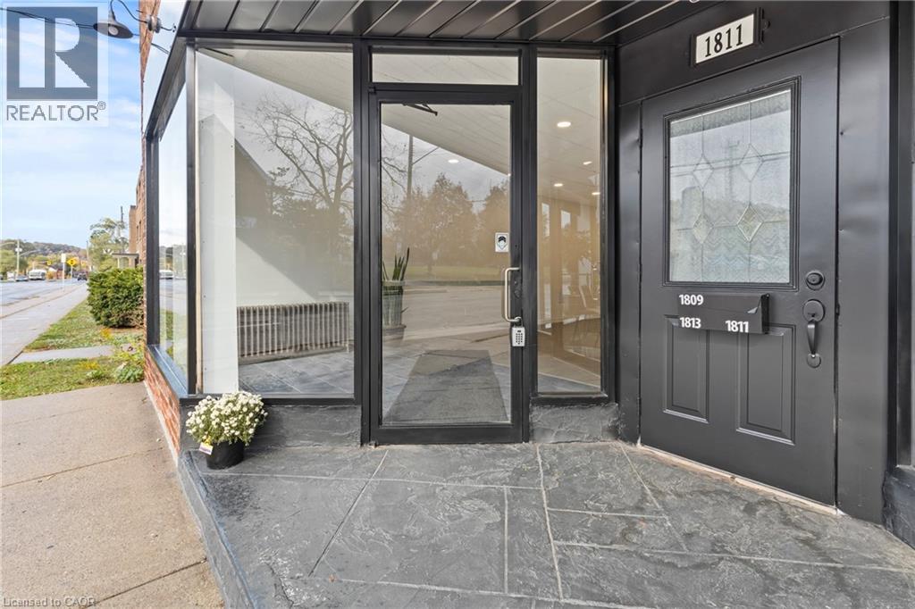 1809 King Street, Hamilton, Ontario  L8K 1V6 - Photo 4 - 40781510