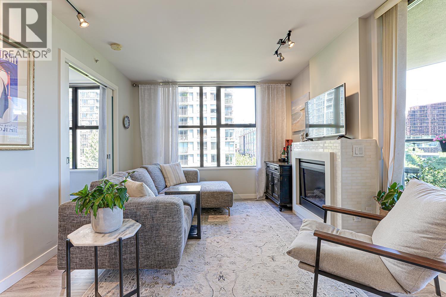 603 989 Beatty Street, Vancouver, British Columbia  V6Z 3C2 - Photo 3 - R3061133