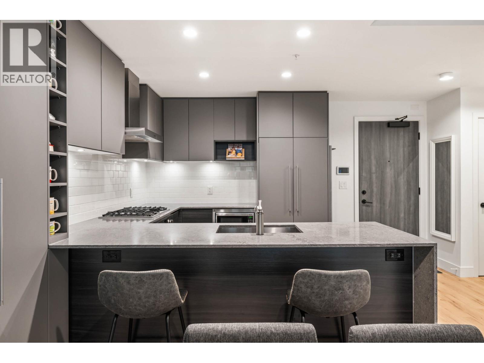 322 3131 Murray Street, Port Moody, British Columbia  V3H 0L9 - Photo 11 - R3061135