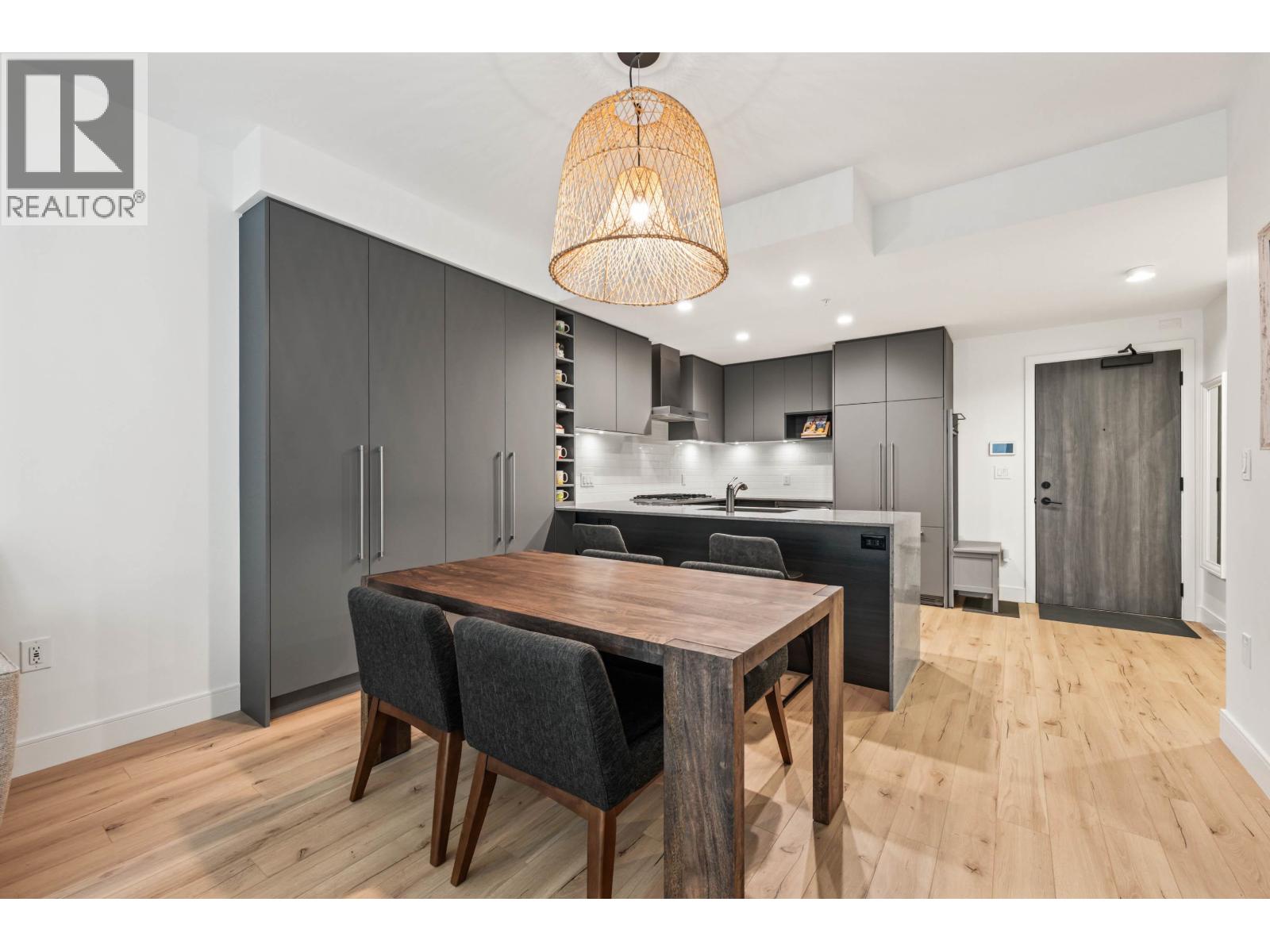 322 3131 Murray Street, Port Moody, British Columbia  V3H 0L9 - Photo 4 - R3061135