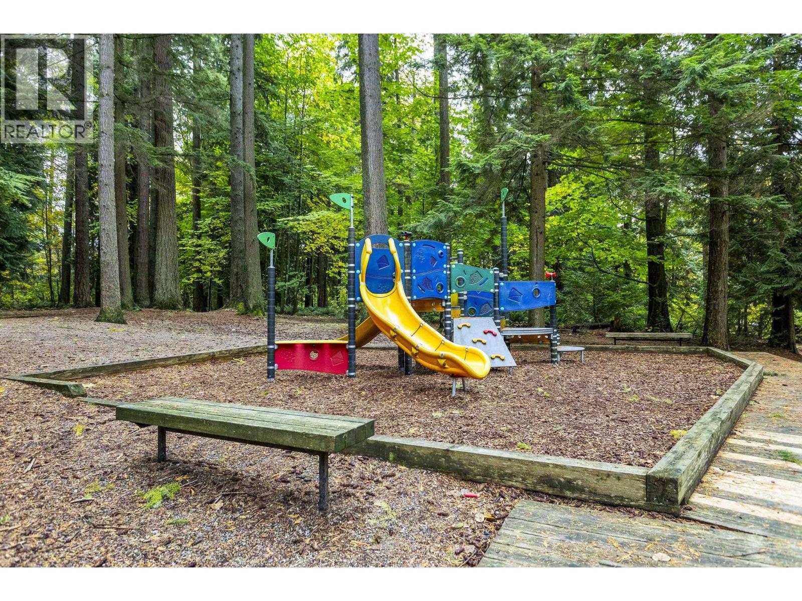8904 Centaurus Circle, Burnaby, British Columbia  V3J 1C1 - Photo 25 - R3061137