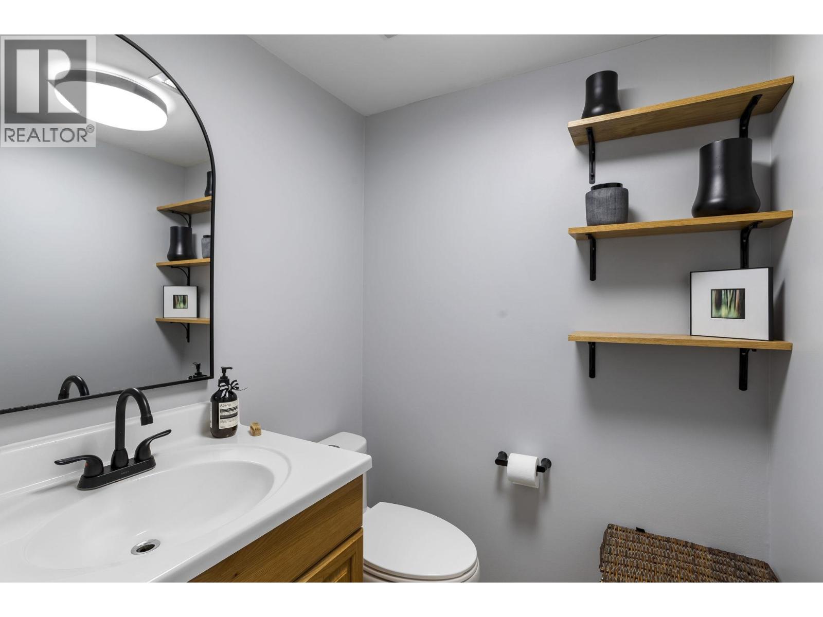 8904 Centaurus Circle, Burnaby, British Columbia  V3J 1C1 - Photo 9 - R3061137