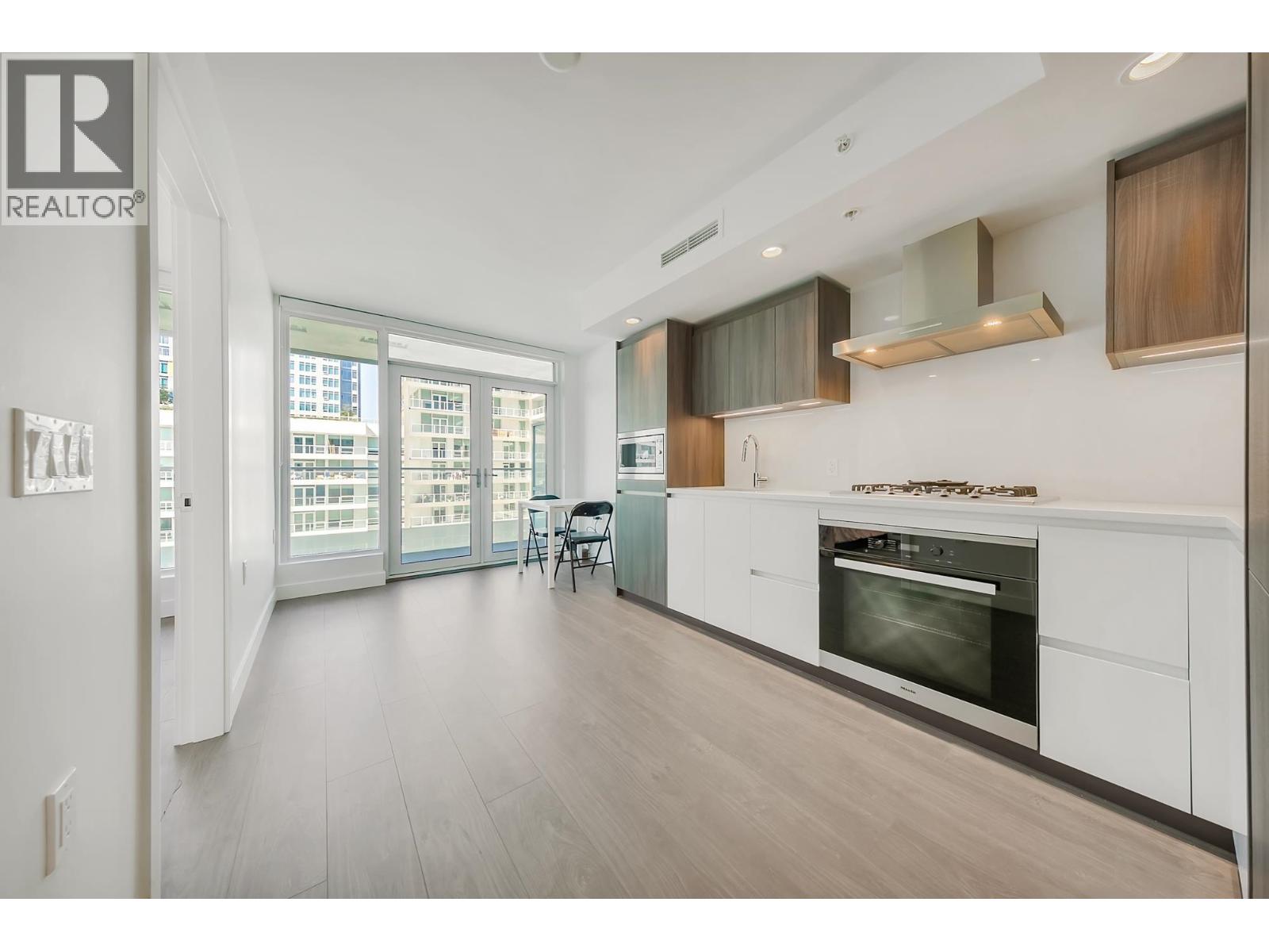 741 8133 COOK ROAD, Richmond, British Columbia