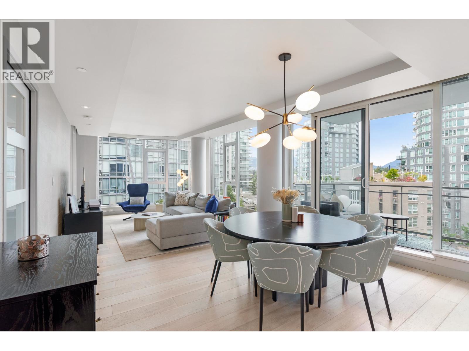 601 1499 W Pender Street, Vancouver, British Columbia  V6G 0A7 - Photo 4 - R3061142