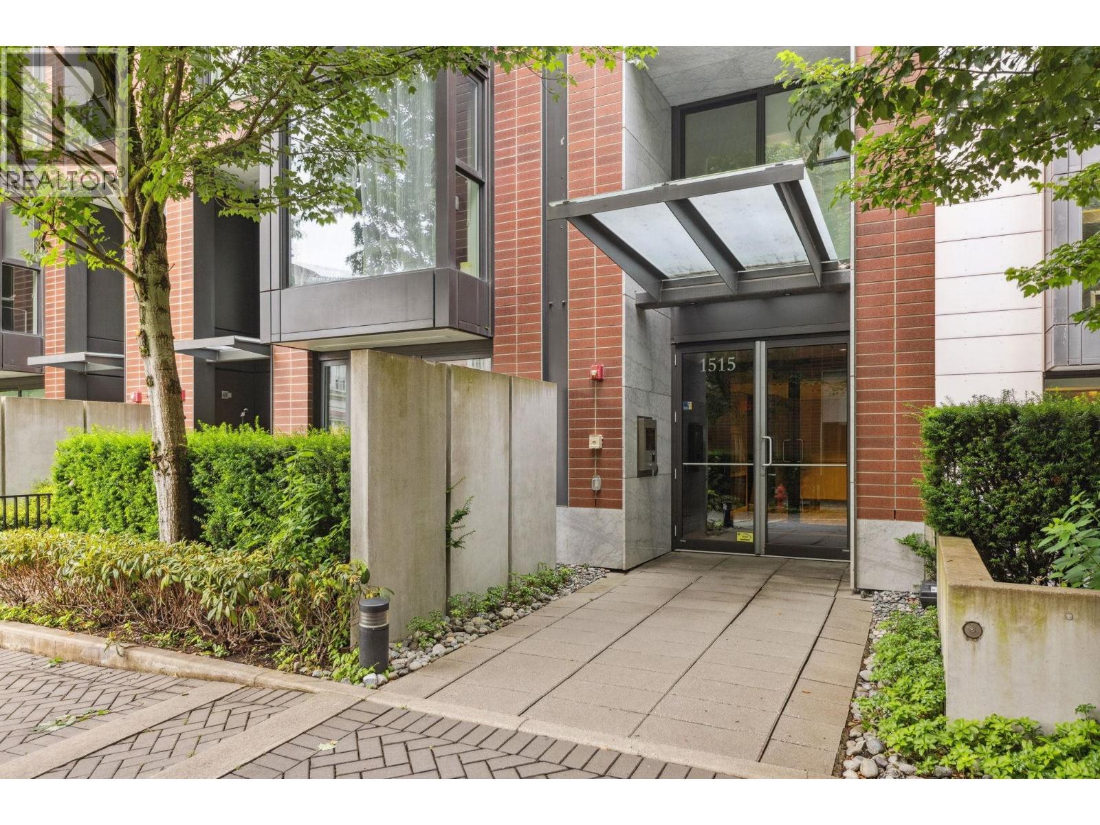 506 1515 Atlas Lane, Vancouver, British Columbia  V6P 0C9 - Photo 1 - R3061155