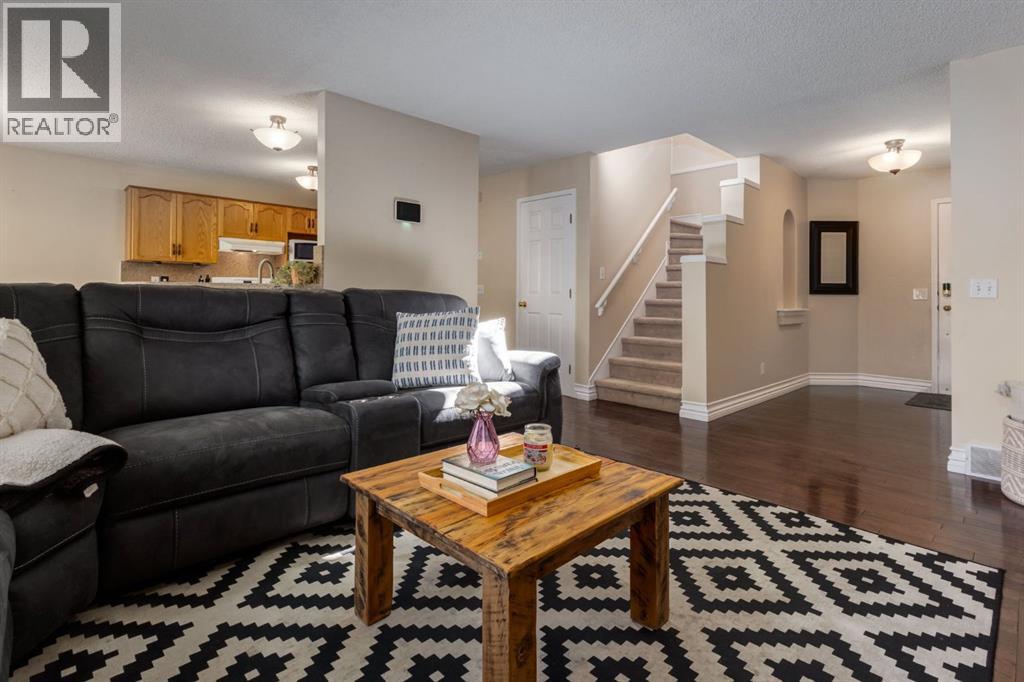 170 Bridlecreek Park Sw, Calgary, Alberta  T2Y 3P1 - Photo 5 - A2260050