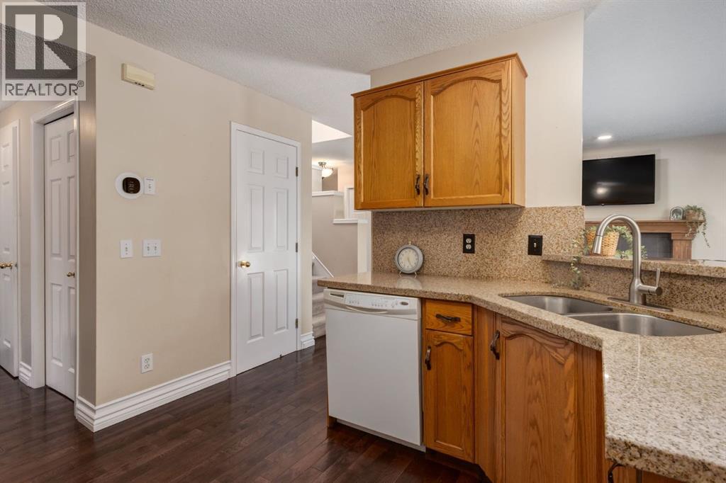170 Bridlecreek Park Sw, Calgary, Alberta  T2Y 3P1 - Photo 9 - A2260050