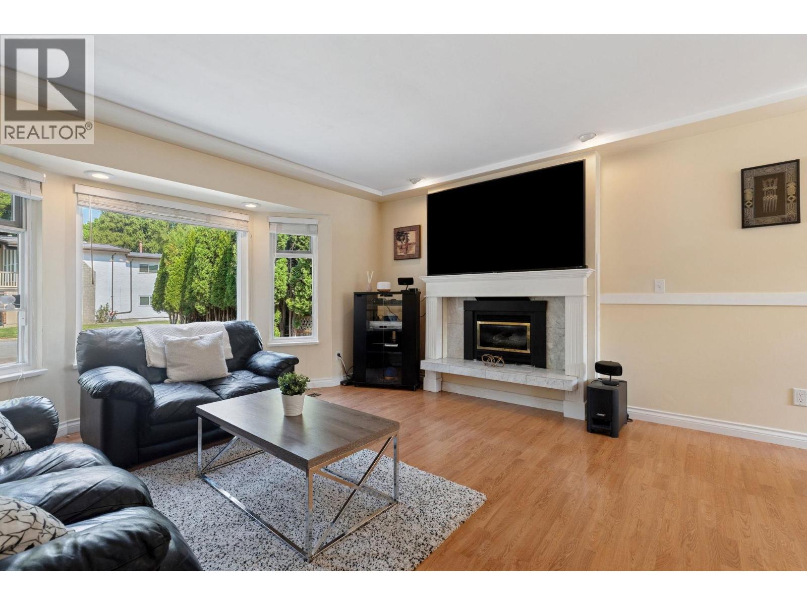 1068 Spruce Street, Port Coquitlam, British Columbia  V3B 4X6 - Photo 7 - R3061145