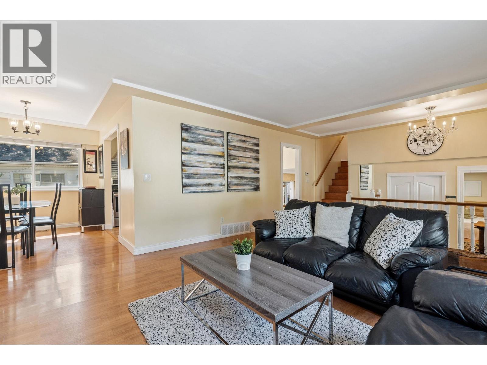 1068 Spruce Street, Port Coquitlam, British Columbia  V3B 4X6 - Photo 8 - R3061145
