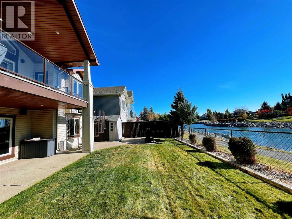 534 Canyon Cove W, Lethbridge, Alberta  T1K 2N4 - Photo 2 - A2264839