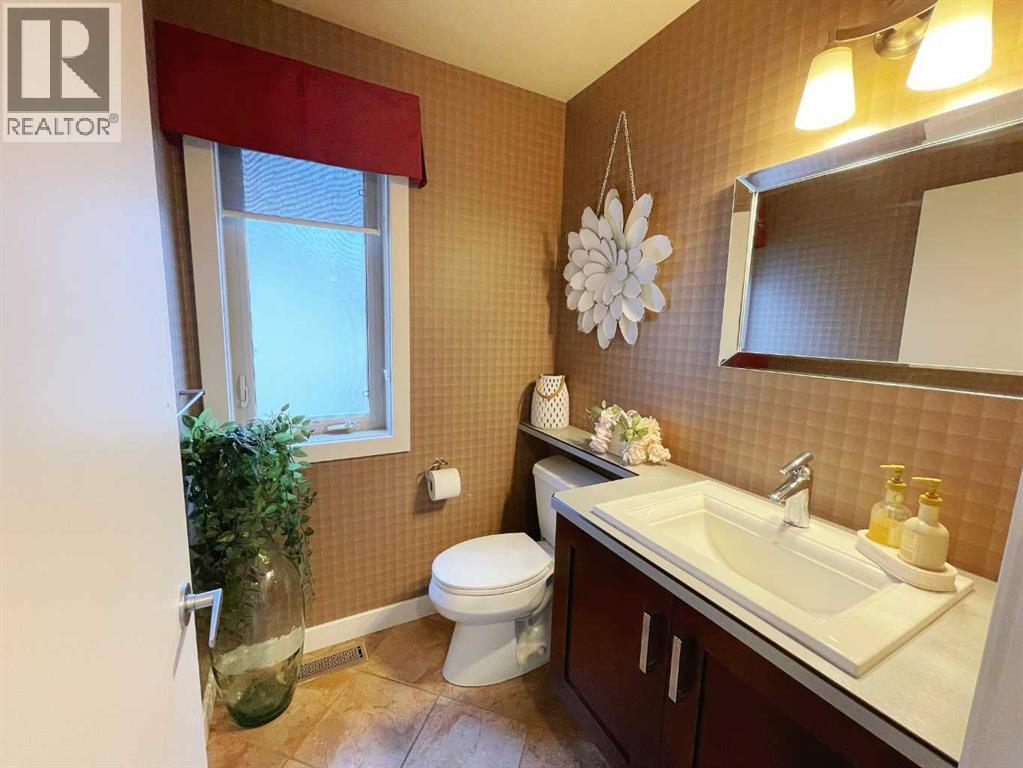 534 Canyon Cove W, Lethbridge, Alberta  T1K 2N4 - Photo 18 - A2264839