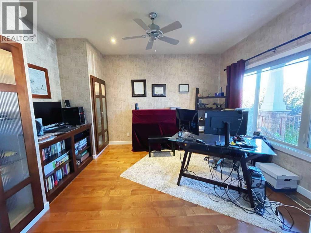 534 Canyon Cove W, Lethbridge, Alberta  T1K 2N4 - Photo 24 - A2264839