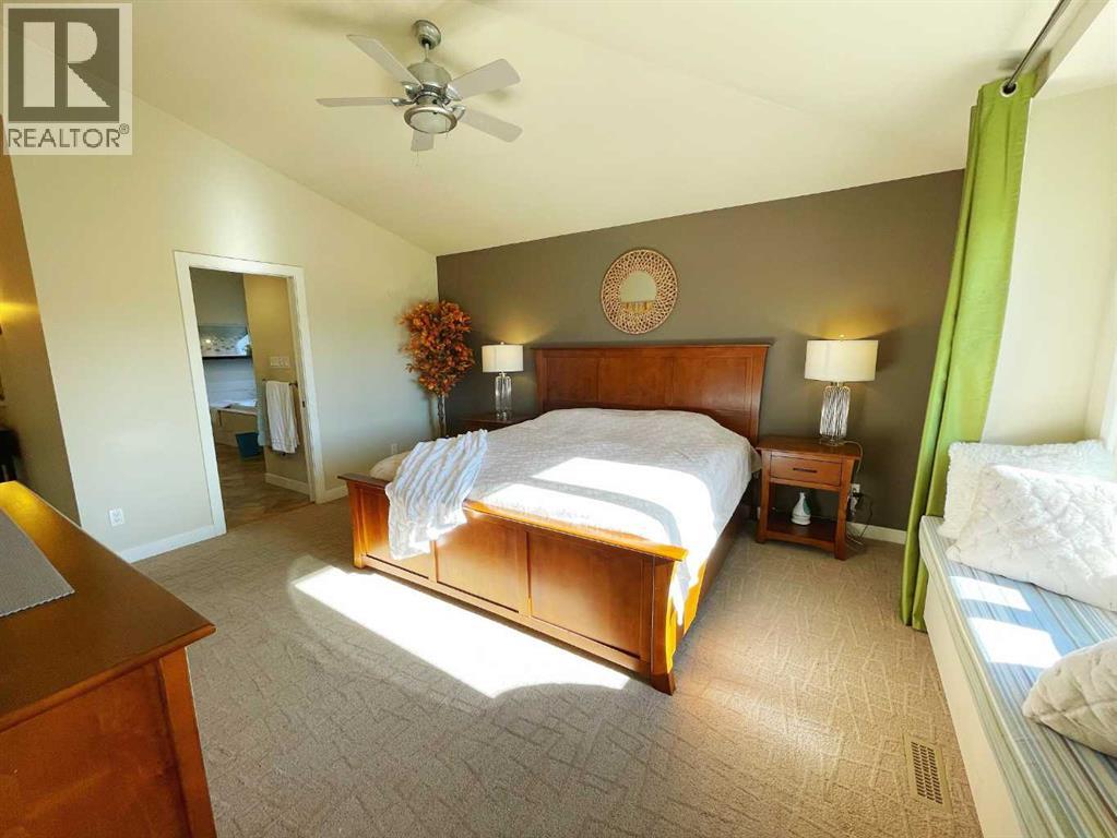 534 Canyon Cove W, Lethbridge, Alberta  T1K 2N4 - Photo 22 - A2264839