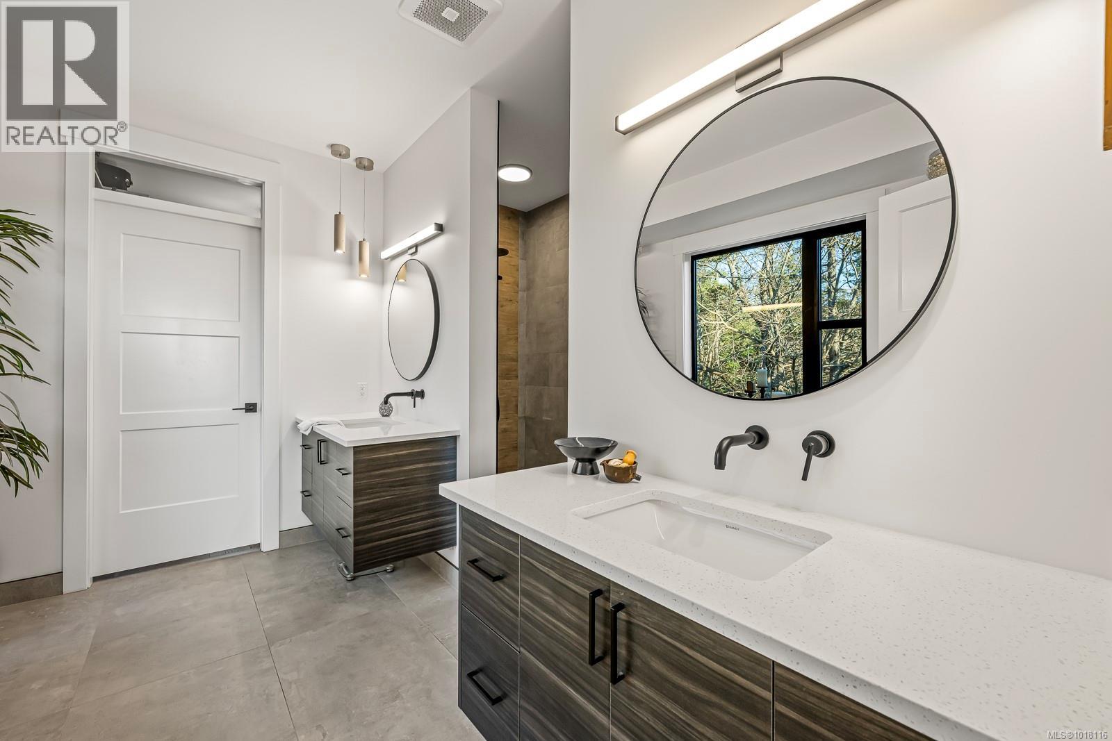 650 Lazo Rd, Comox, British Columbia  V9M 3V4 - Photo 28 - 1018116