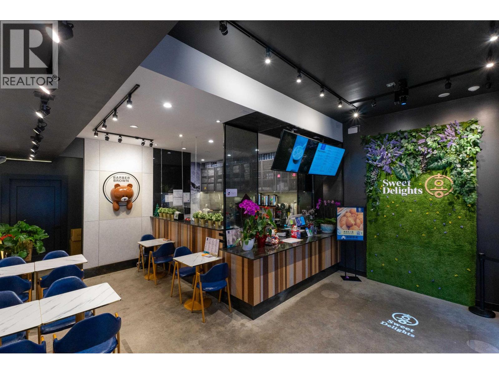 2 8271 WESTMINSTER HIGHWAY, Richmond, British Columbia