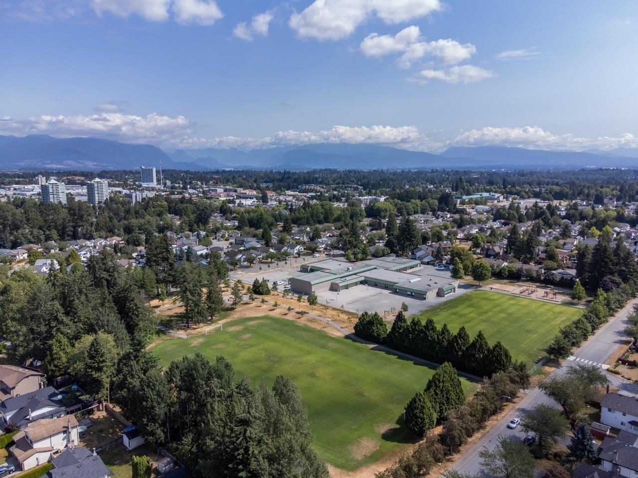 9742 149 Street, Surrey, British Columbia  V3R 8C6 - Photo 19 - R3061049