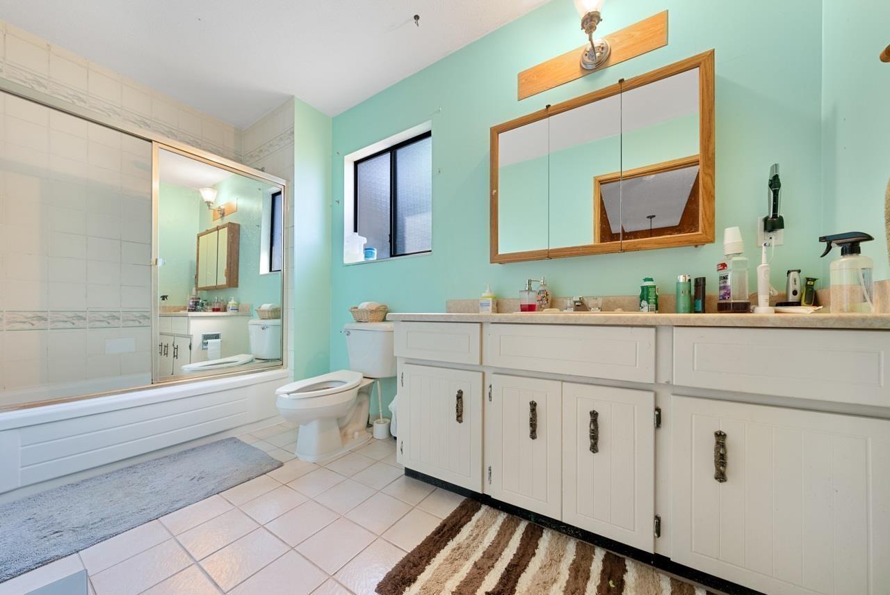 9742 149 Street, Surrey, British Columbia  V3R 8C6 - Photo 9 - R3061049