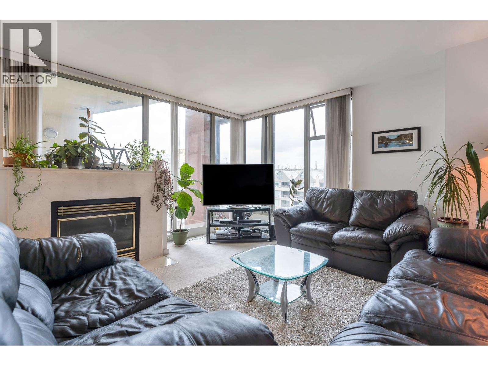 704 990 Beach Avenue, Vancouver, British Columbia  V6Z 2N9 - Photo 16 - R3060771