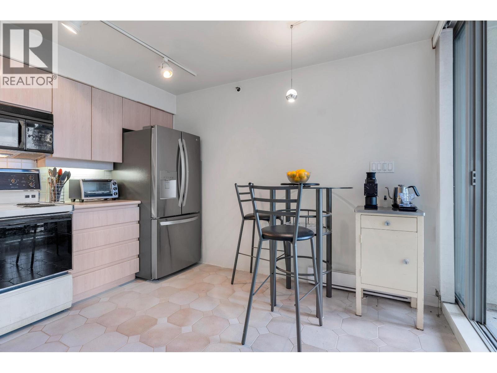 704 990 Beach Avenue, Vancouver, British Columbia  V6Z 2N9 - Photo 20 - R3060771