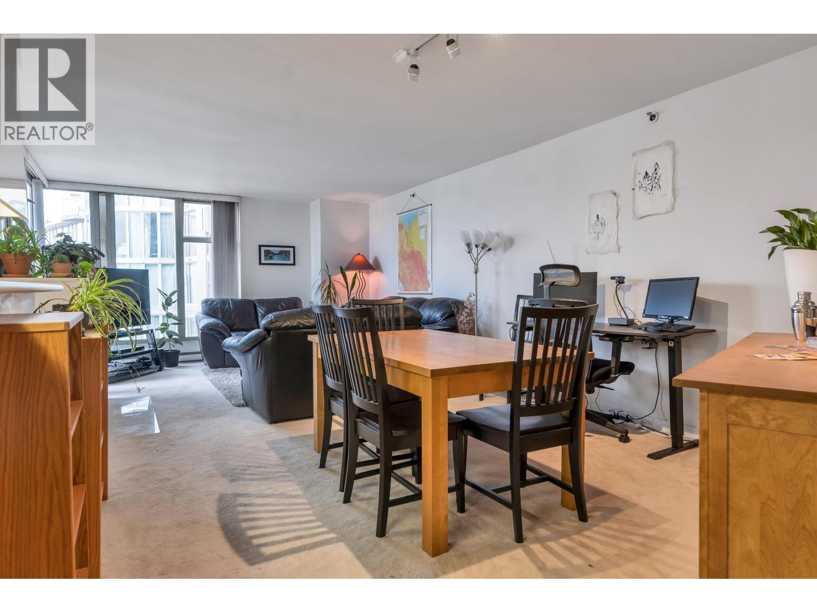704 990 Beach Avenue, Vancouver, British Columbia  V6Z 2N9 - Photo 11 - R3060771