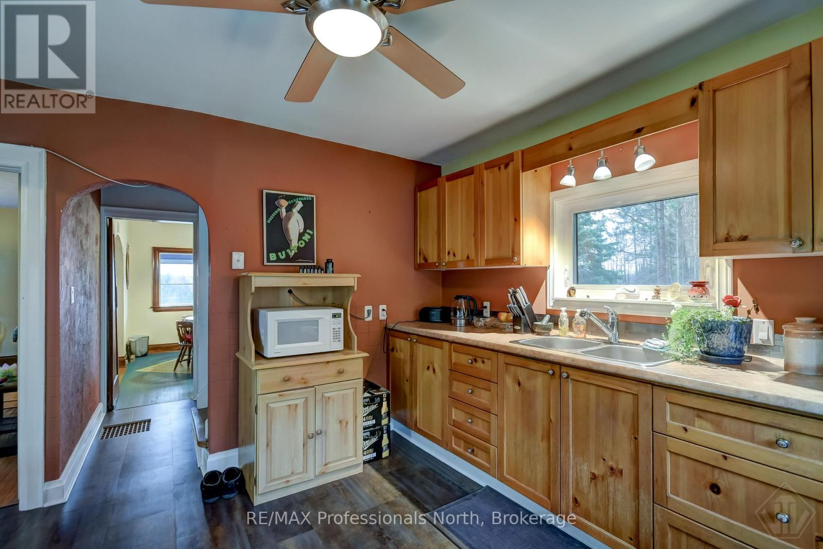 10416 Highway 118, Algonquin Highlands, Ontario  K0M 1S0 - Photo 5 - X12476047