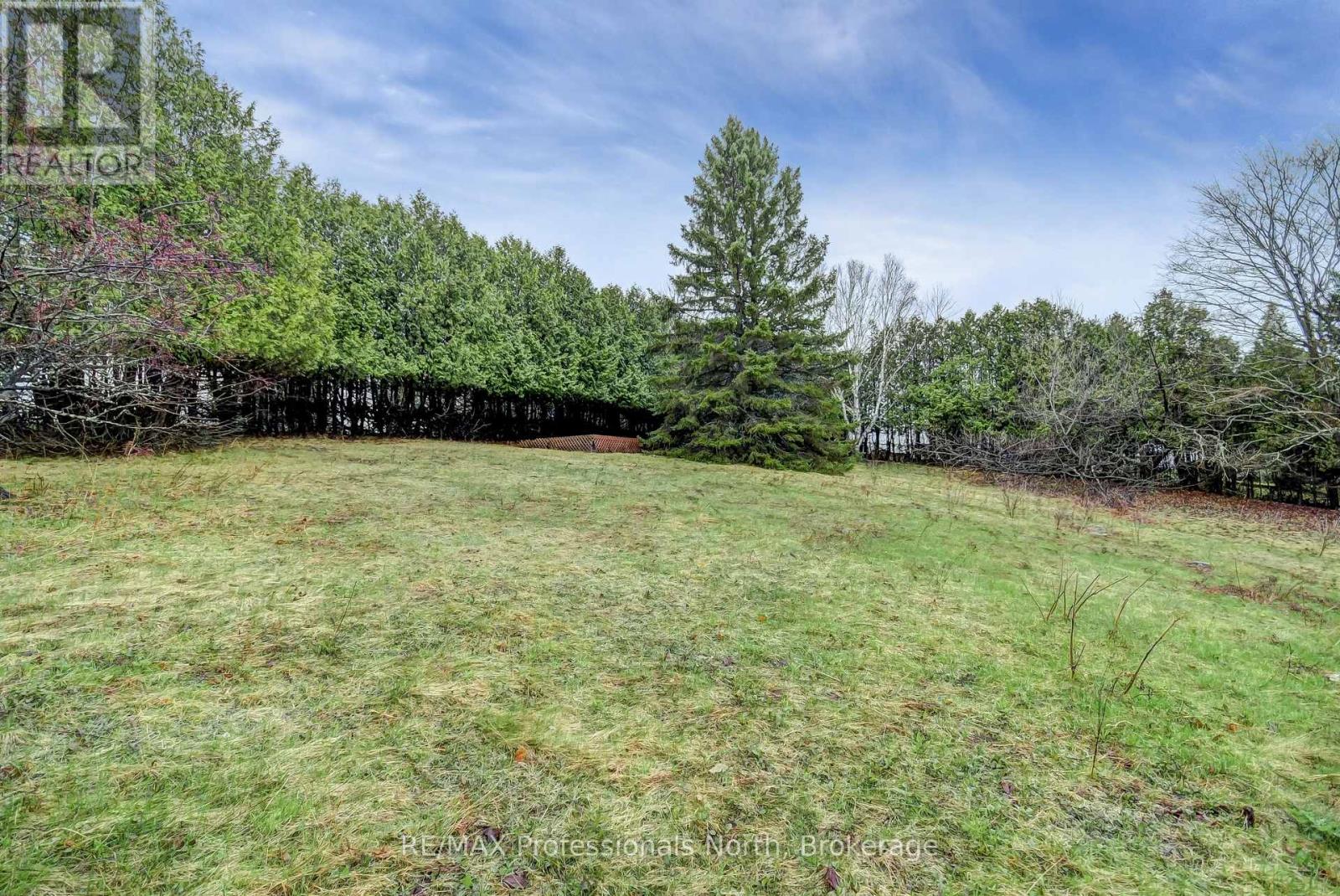 10416 Highway 118, Algonquin Highlands, Ontario  K0M 1S0 - Photo 40 - X12476047