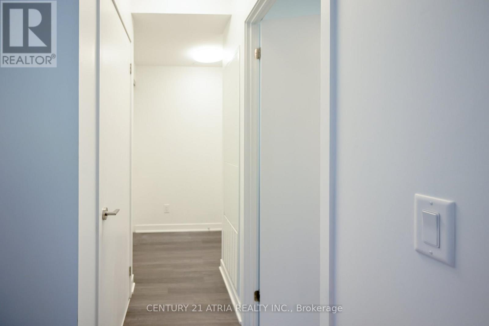 303 - 185 Alberta Avenue, Toronto, Ontario  M6C 0A5 - Photo 34 - C12477140