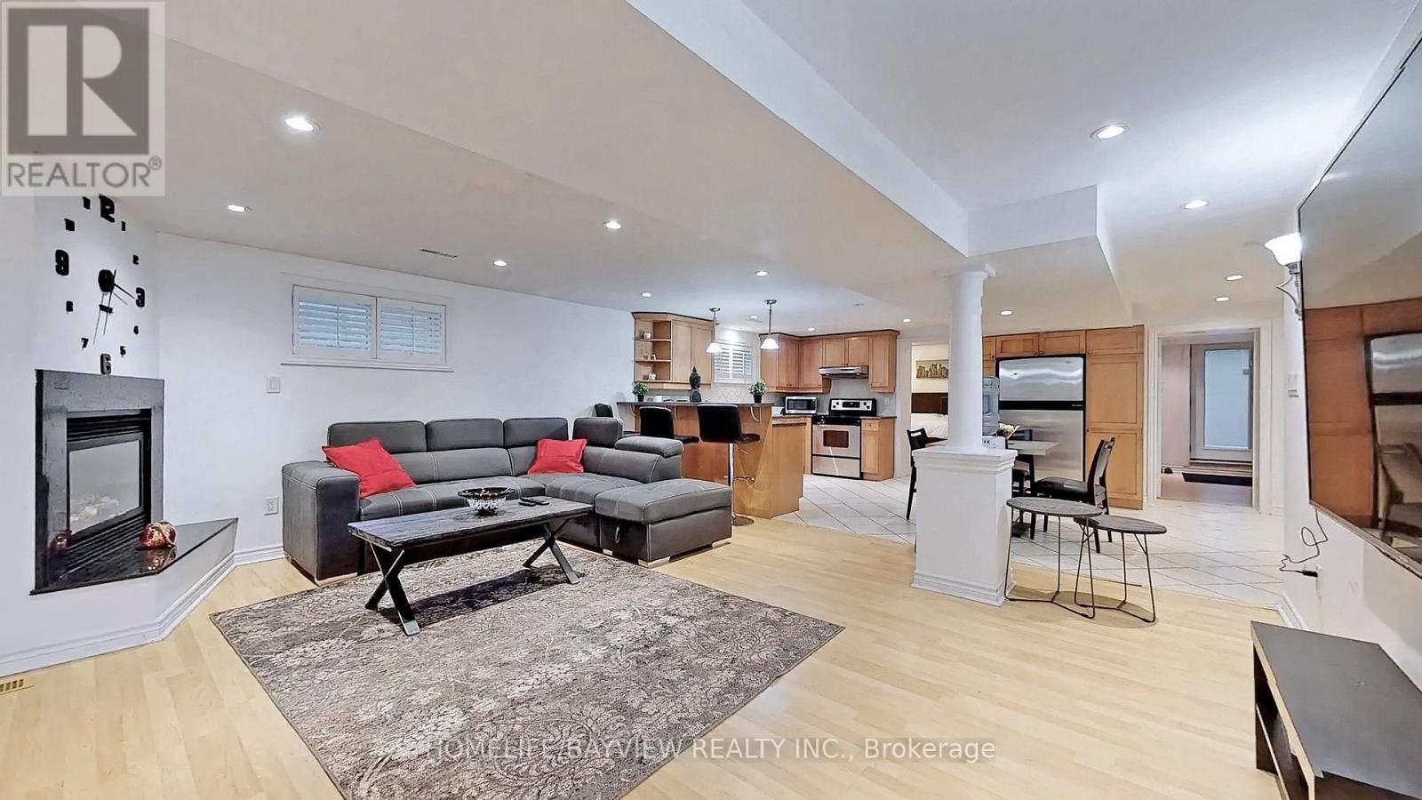 LOWER - 267 OTONABEE AVENUE, toronto (newtonbrook east), Ontario